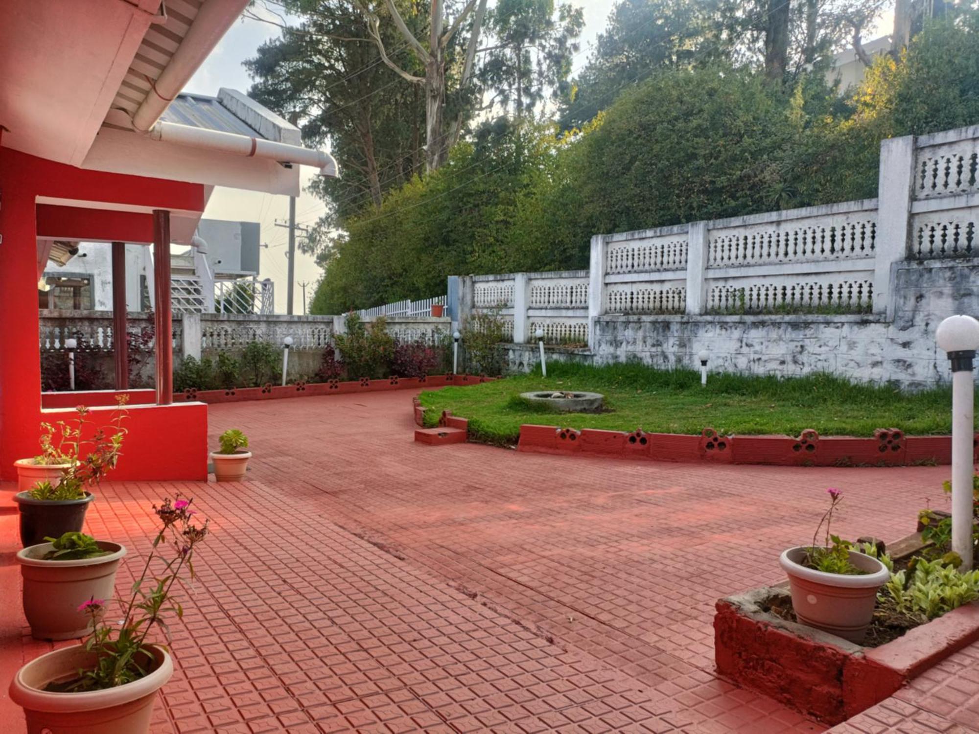 Queens Cottage - Individual Cottage Ooty Exterior foto