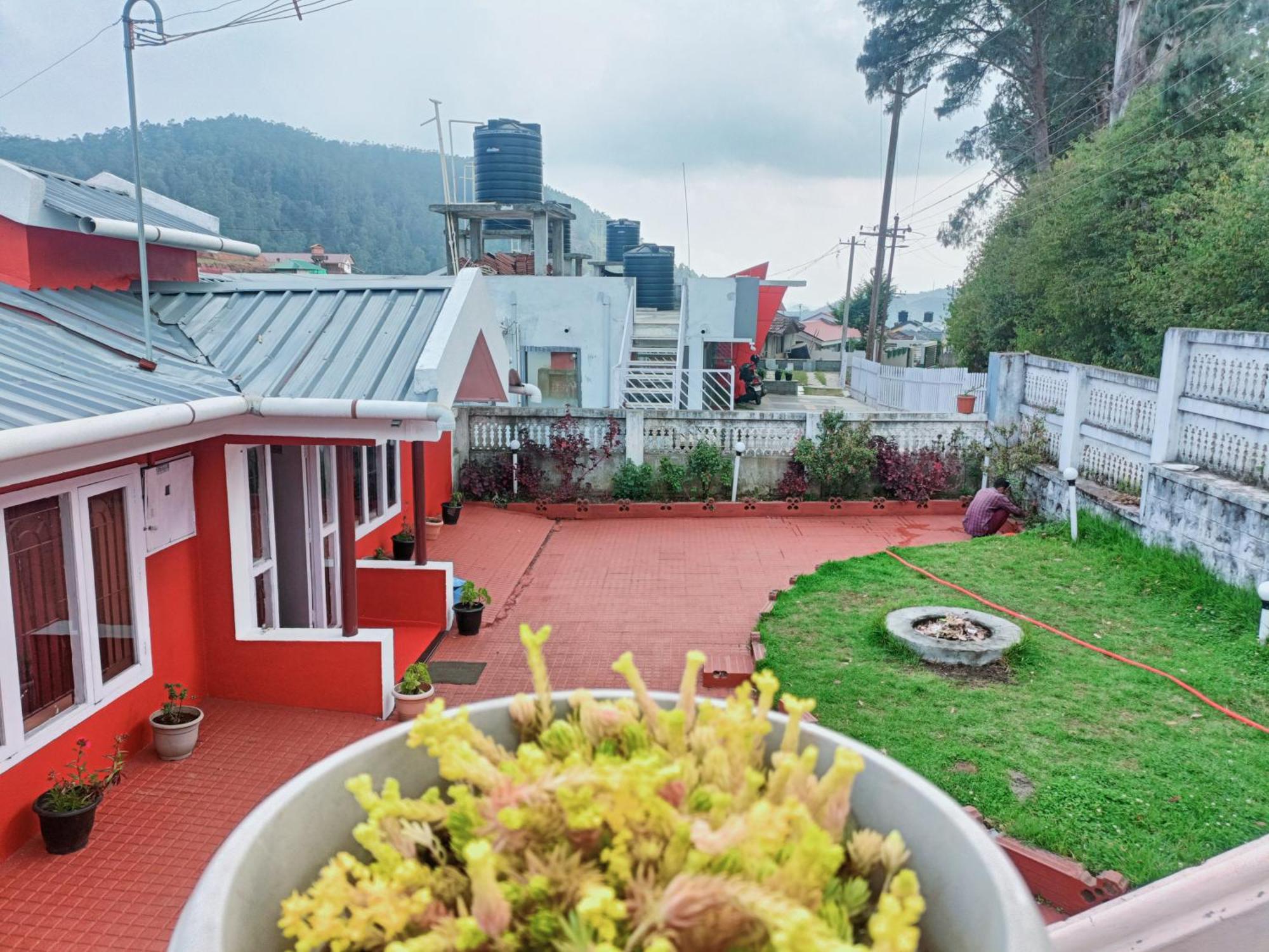 Queens Cottage - Individual Cottage Ooty Exterior foto